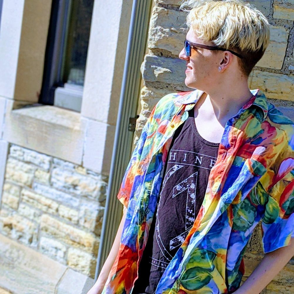 Meet your Posher, Seth